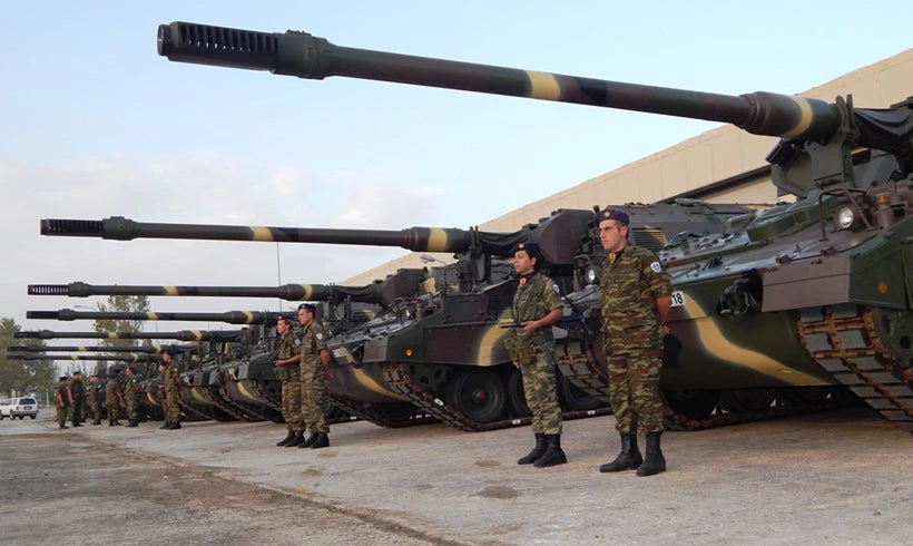 Αλβανικά ΜΜΕ: «Το ελληνικό ΥΠΑΜ στέλνει αλβανικής καταγωγής στρατιώτες για σφαγή με τους Τούρκους στον Έβρο»